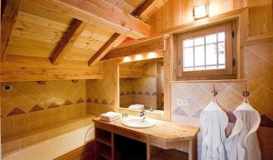 Виды вентиляции для деревянной ванной комнаты